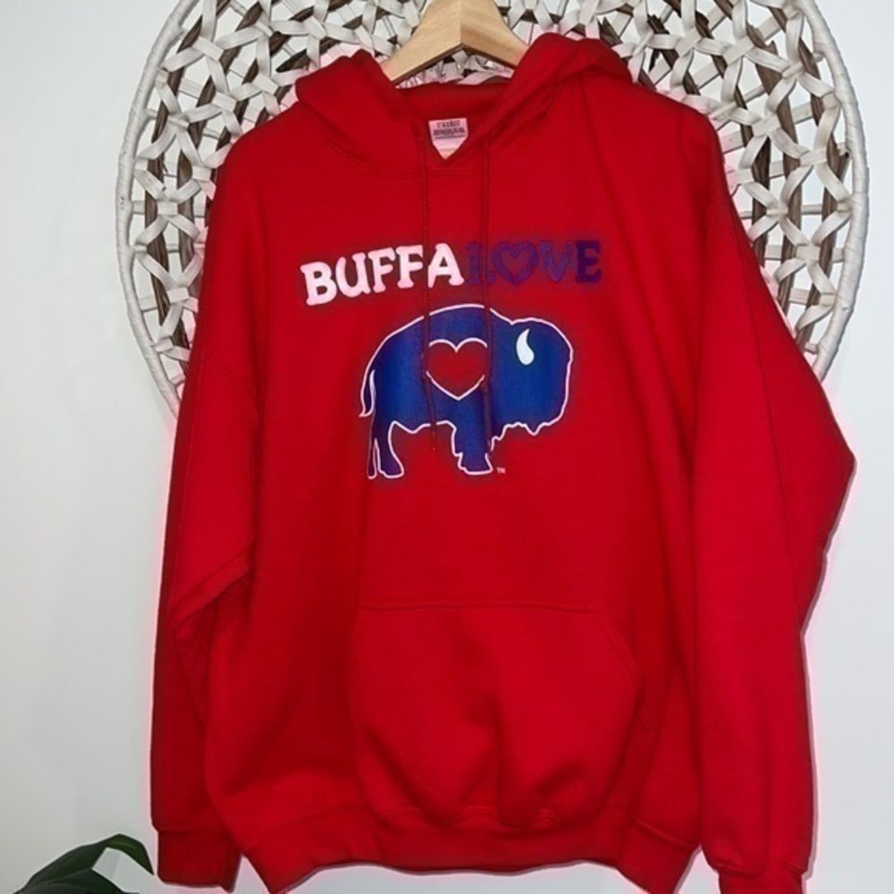Gildan Buffa Love woman’s red hooded sweatshirt size large NWOT